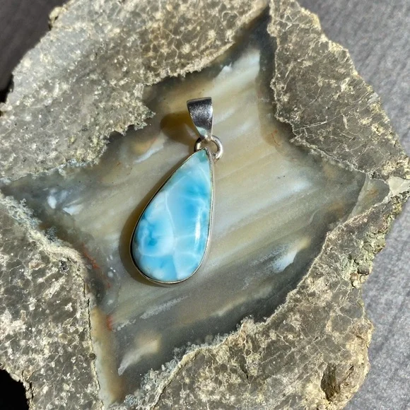 Genuine Larimar Gemstone, 925 Sterling Silver Pendant - Picture 9 of 15